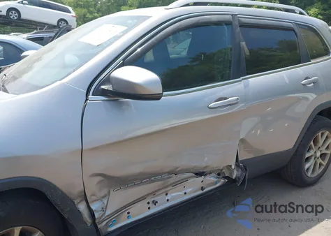 2016 Jeep Cherokee Latitude из США, поврежденный, VIN 1C4PJMCS5GW299959